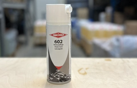 NICRO 602 400 ml Láncápoló  VESZÉLYES Láncápoló és kenő aerosol